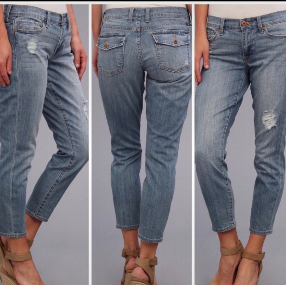 IM SEEKING "Lucky Brand Sofia Skimmer"